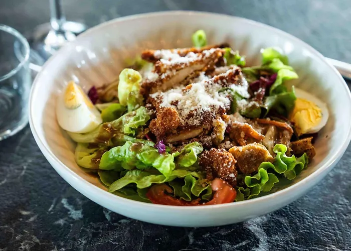 Logis & Restaurant Ludik ホテル 3*