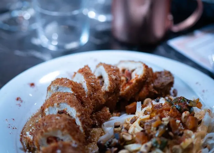 ホテル Logis & Restaurant Ludik