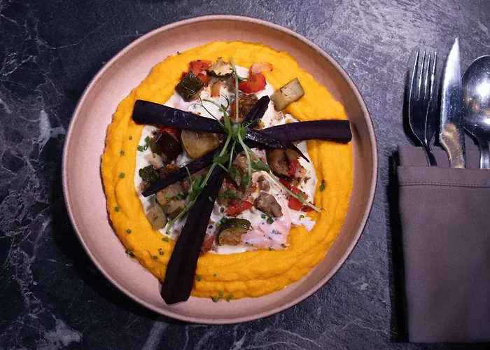 Logis & Restaurant Ludik ホテル